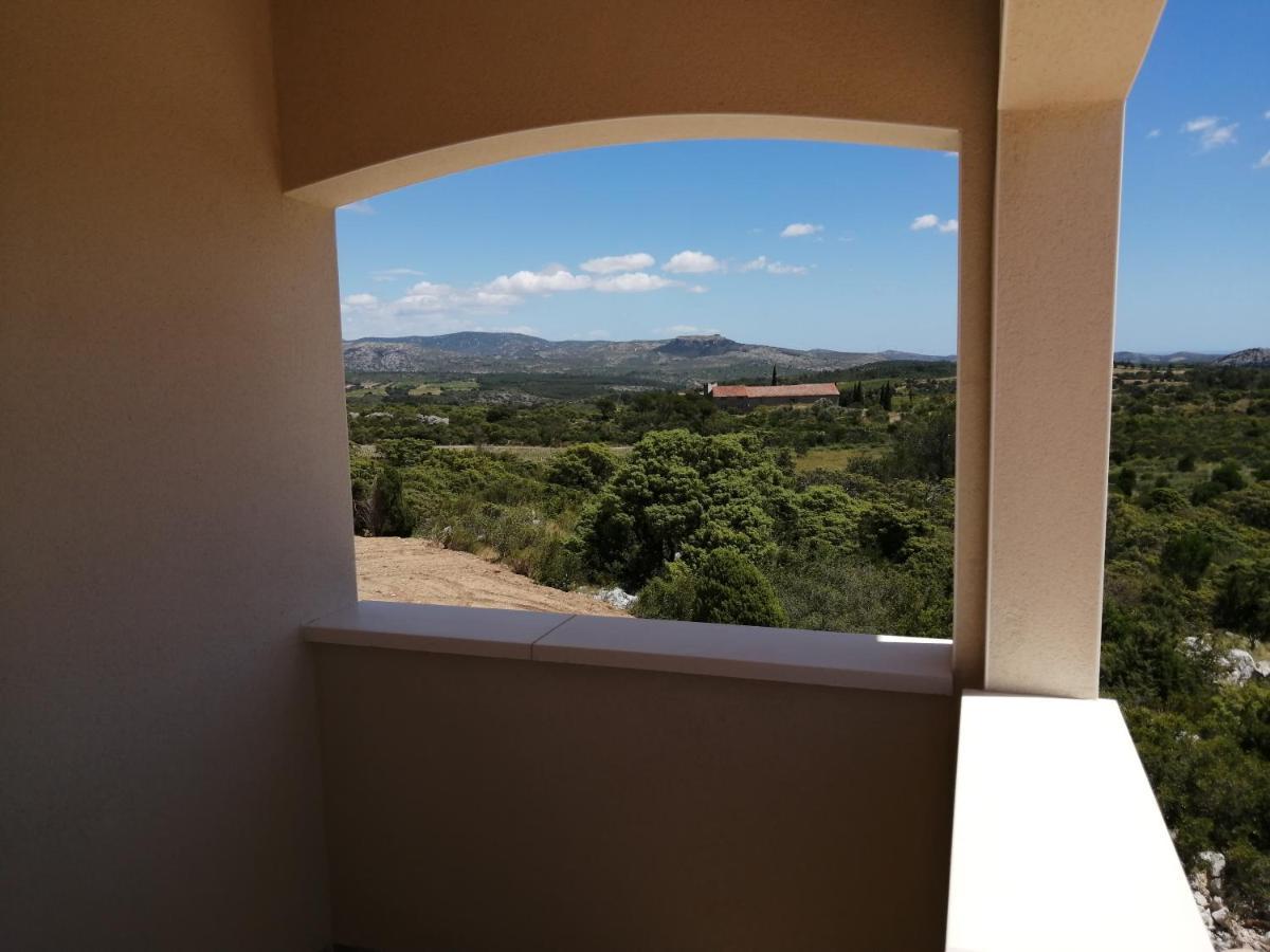 Trois Appartements Au Sein Du Mas Jams - Le Gouleyrous, Le Canigou Et Le Figarassa Vingrau Quarto foto